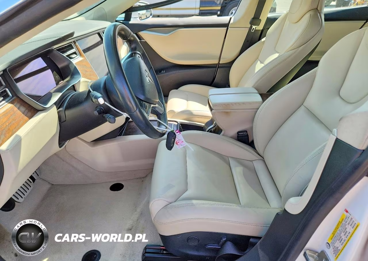 2018 Tesla Model S VIN:5YJSA1E4XJF247164 - 7