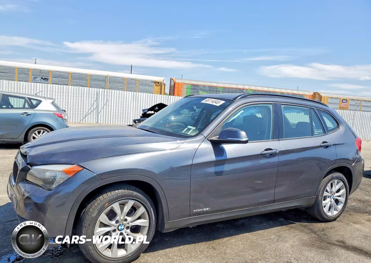 2013 BMW X1 xDrive28I – zdjęcie 1 z 12
