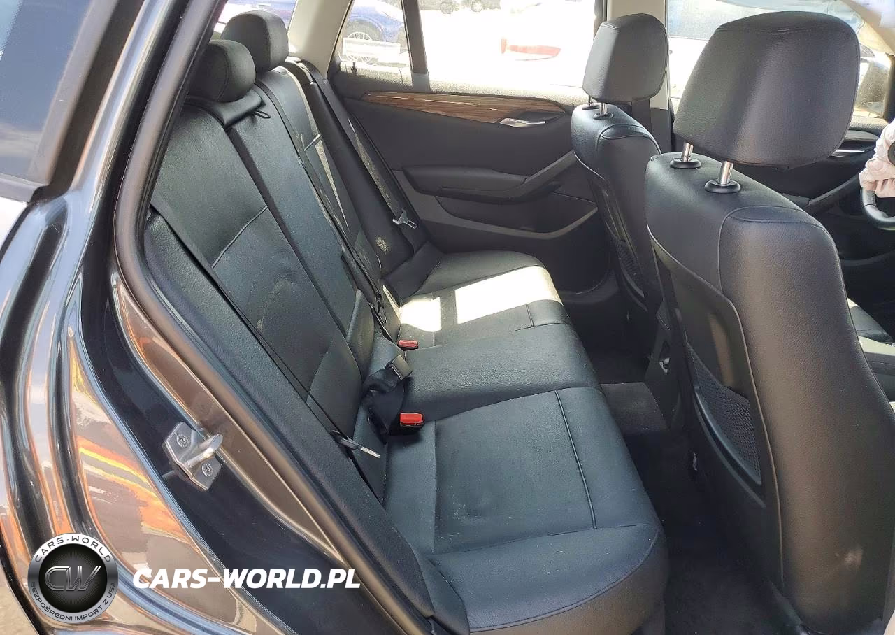 2013 BMW X1 xDrive28I VIN:WBAVL1C59DVR82028 - 10