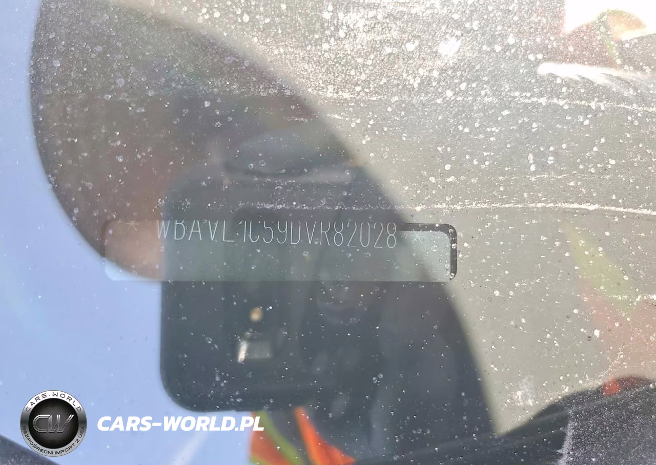 2013 BMW X1 xDrive28I VIN:WBAVL1C59DVR82028 - 12