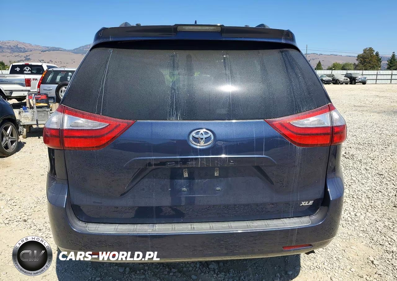 2018 Toyota Sienna Xle 8 Passenger VIN:5TDYZ3DC8JS928331 - 6