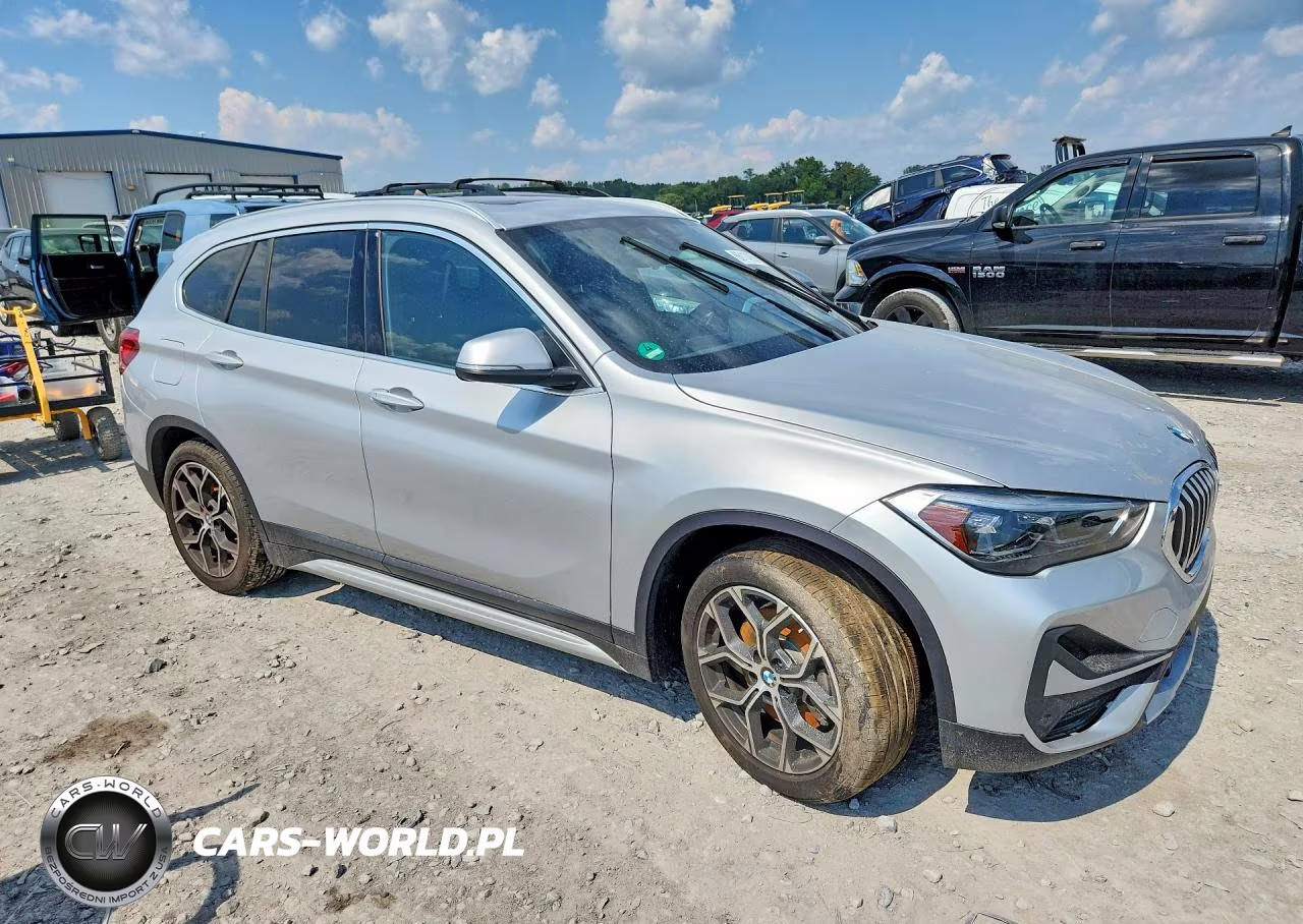 2021 BMW X1 xDrive28I VIN:WBXJG9C06M5T94096 - 4