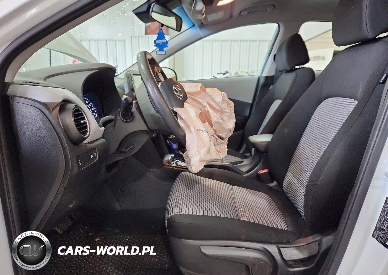 2021 Hyundai Kona Se VIN:KM8K1CAA0MU693645 - 7