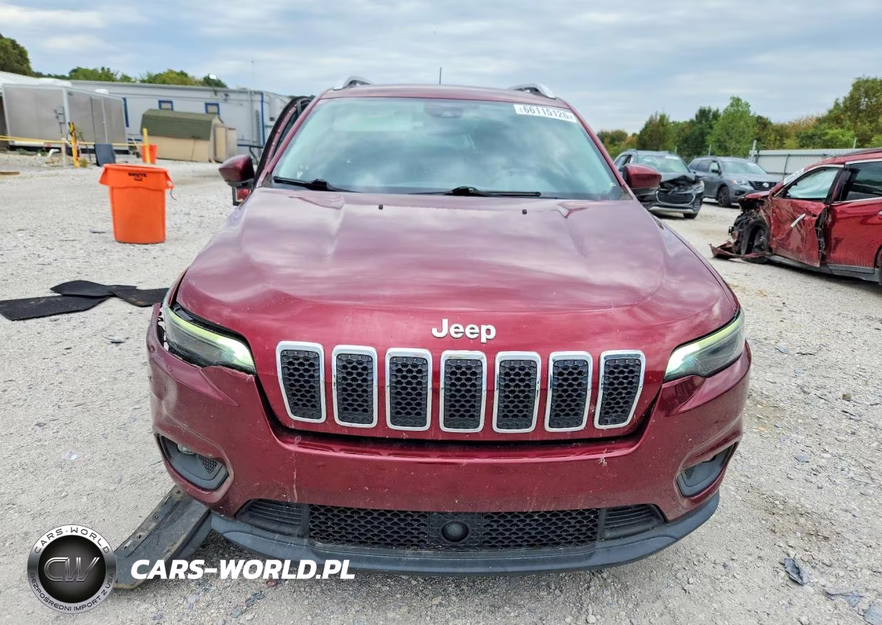 2021 Jeep Cherokee Latitude Plus VIN:1C4PJLLB0MD169881 - 5