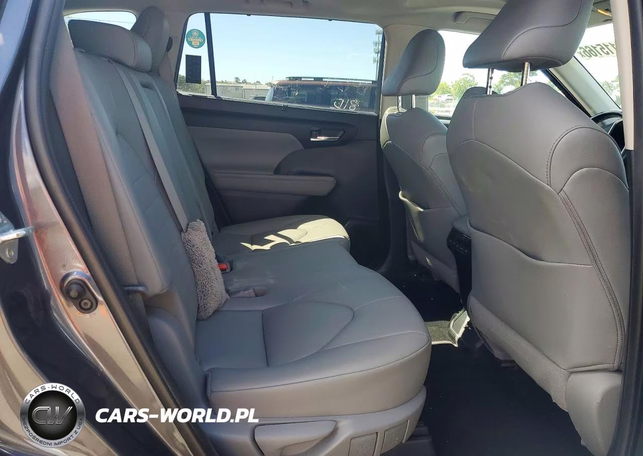 2020 Toyota Highlander Xle VIN:5TDGZRBH1LS048412 - 11