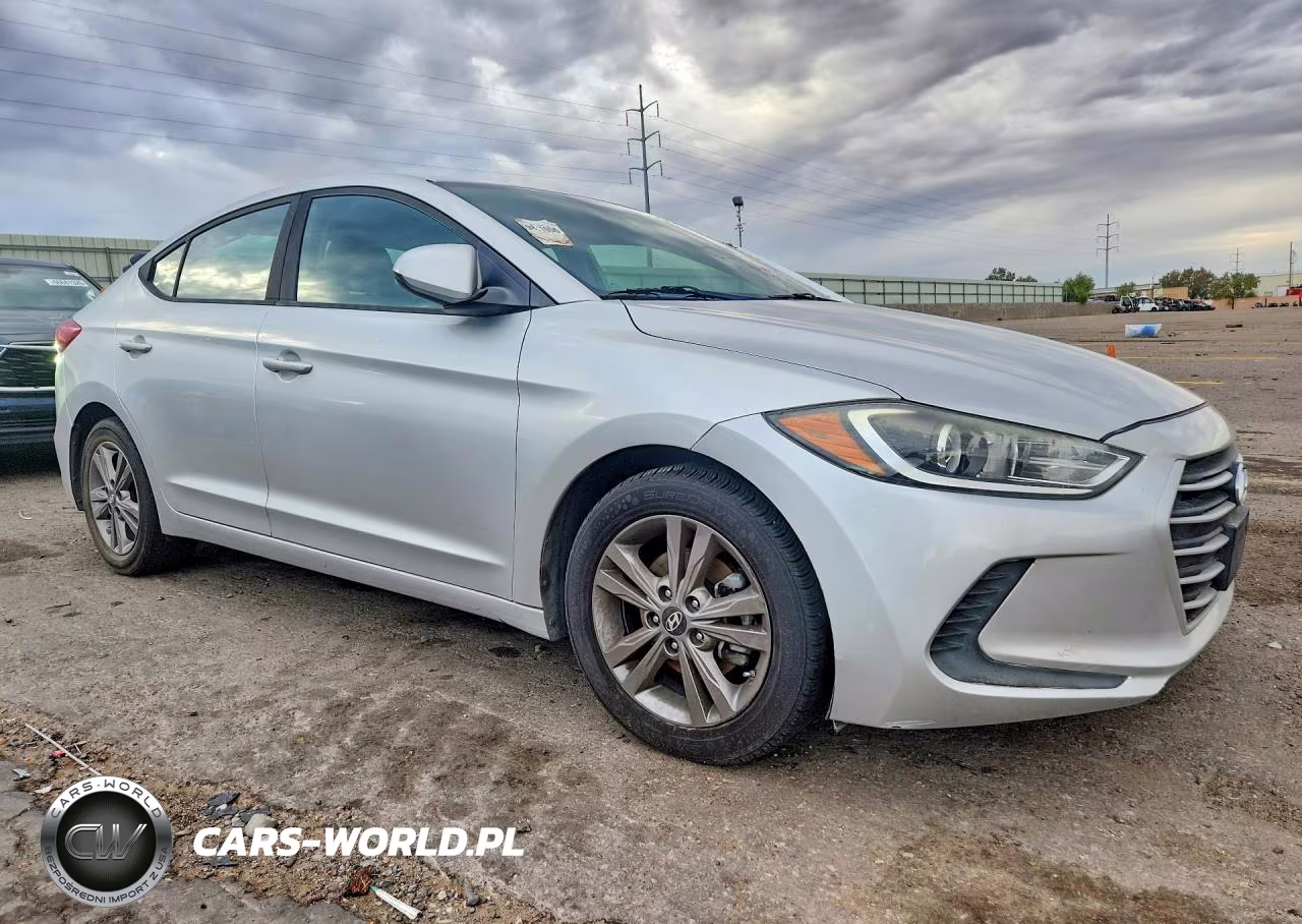 2017 Hyundai Elantra Se VIN:5NPD84LF5HH154106 - 4