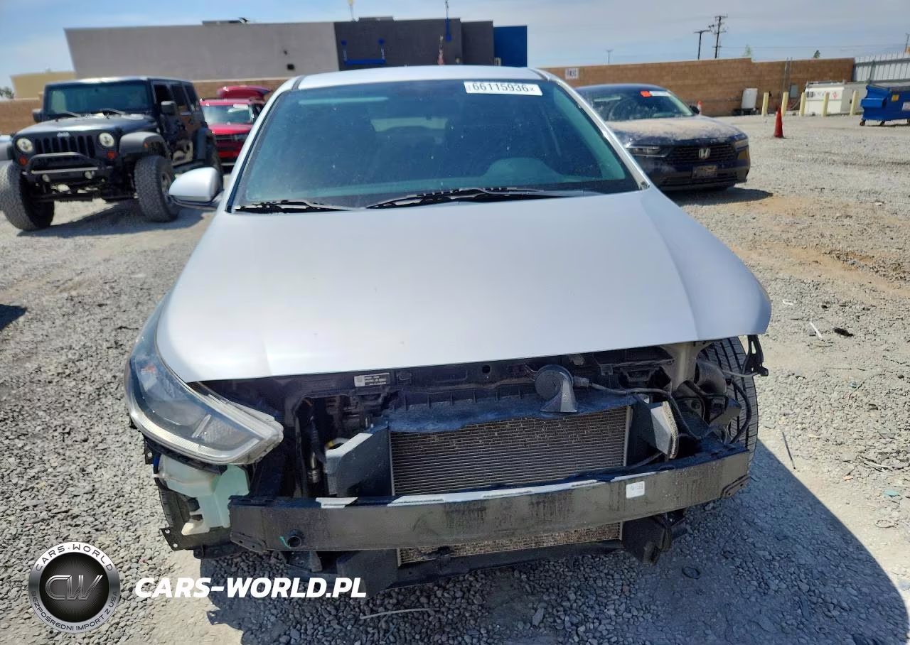 2020 Hyundai Accent Se VIN:3KPC24A69LE095557 - 5