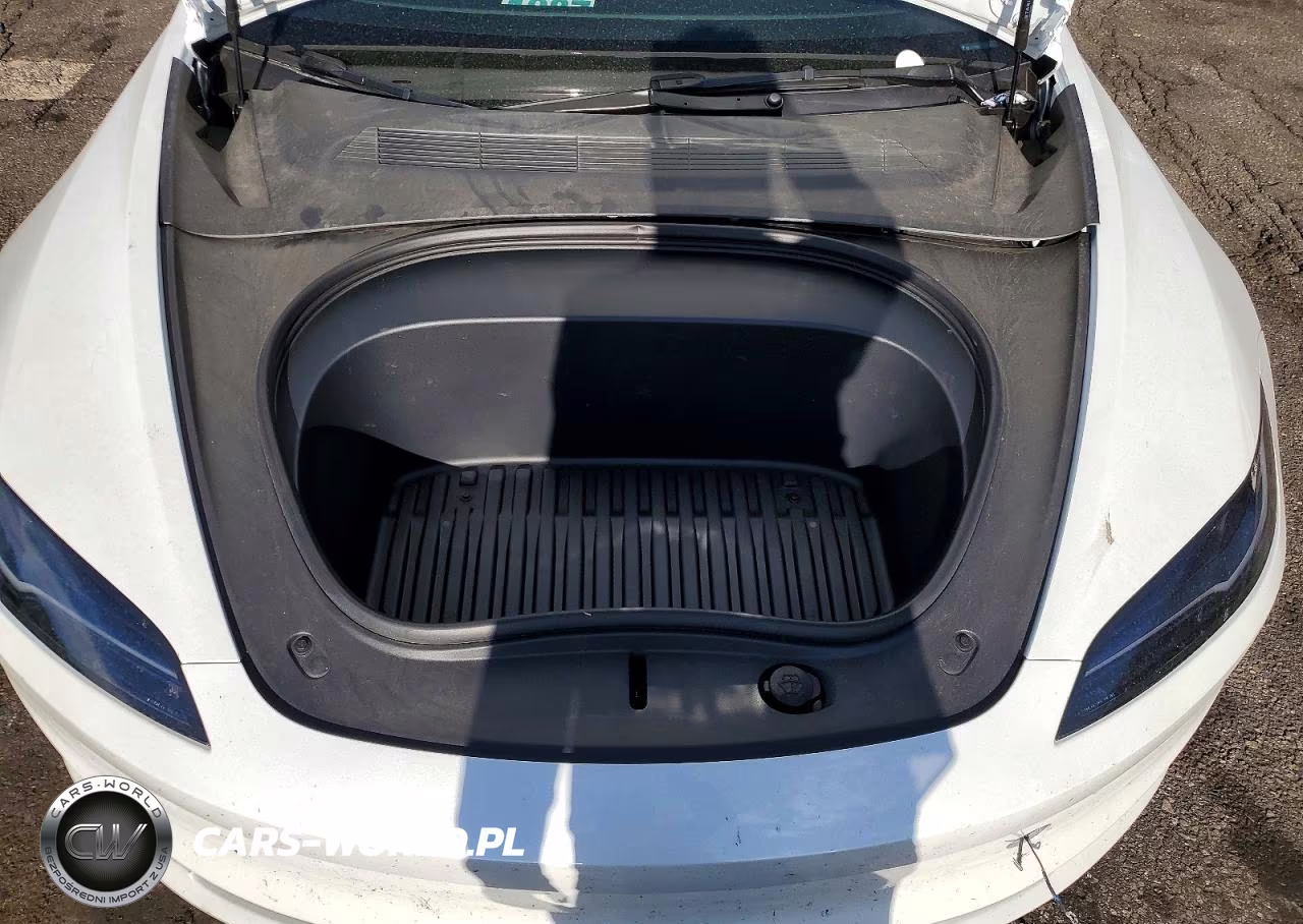2026 Tesla Model 3 VIN:5YJ3E1EA7TF181304 - 11
