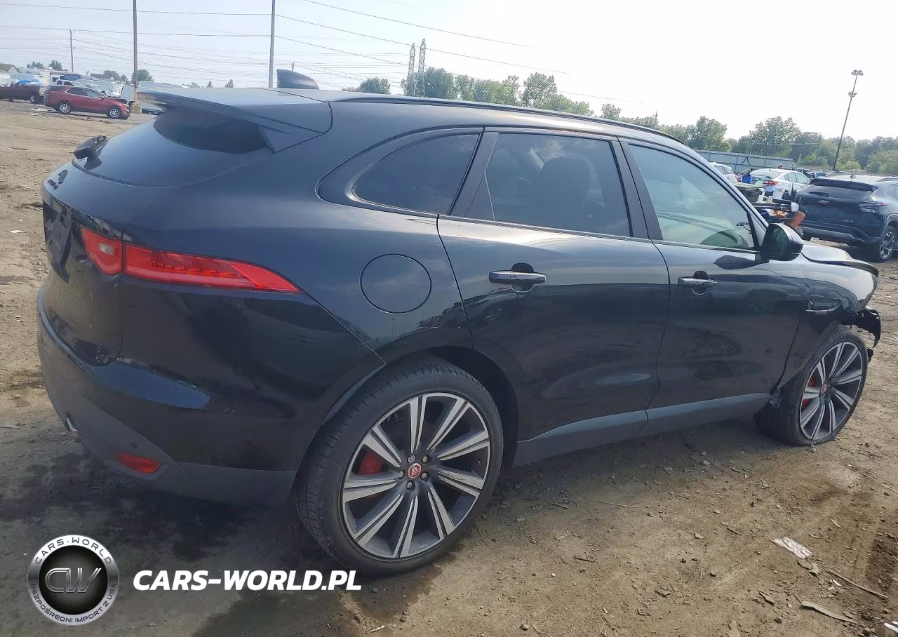 2017 Jaguar F-Pace 35T Prestige VIN:SADCK2BV2HA880415 - 3