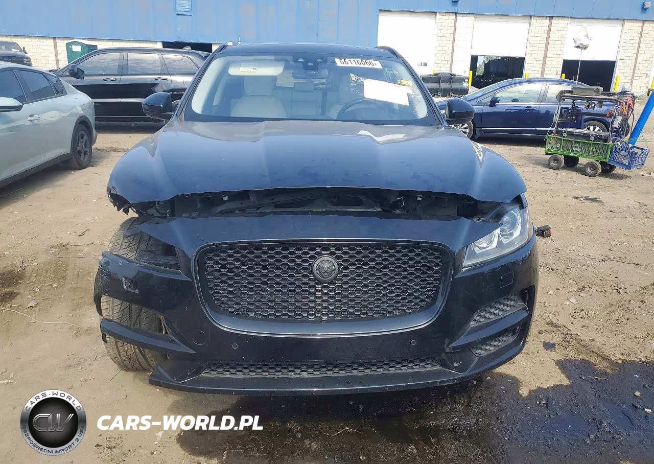 2017 Jaguar F-Pace 35T Prestige VIN:SADCK2BV2HA880415 - 5