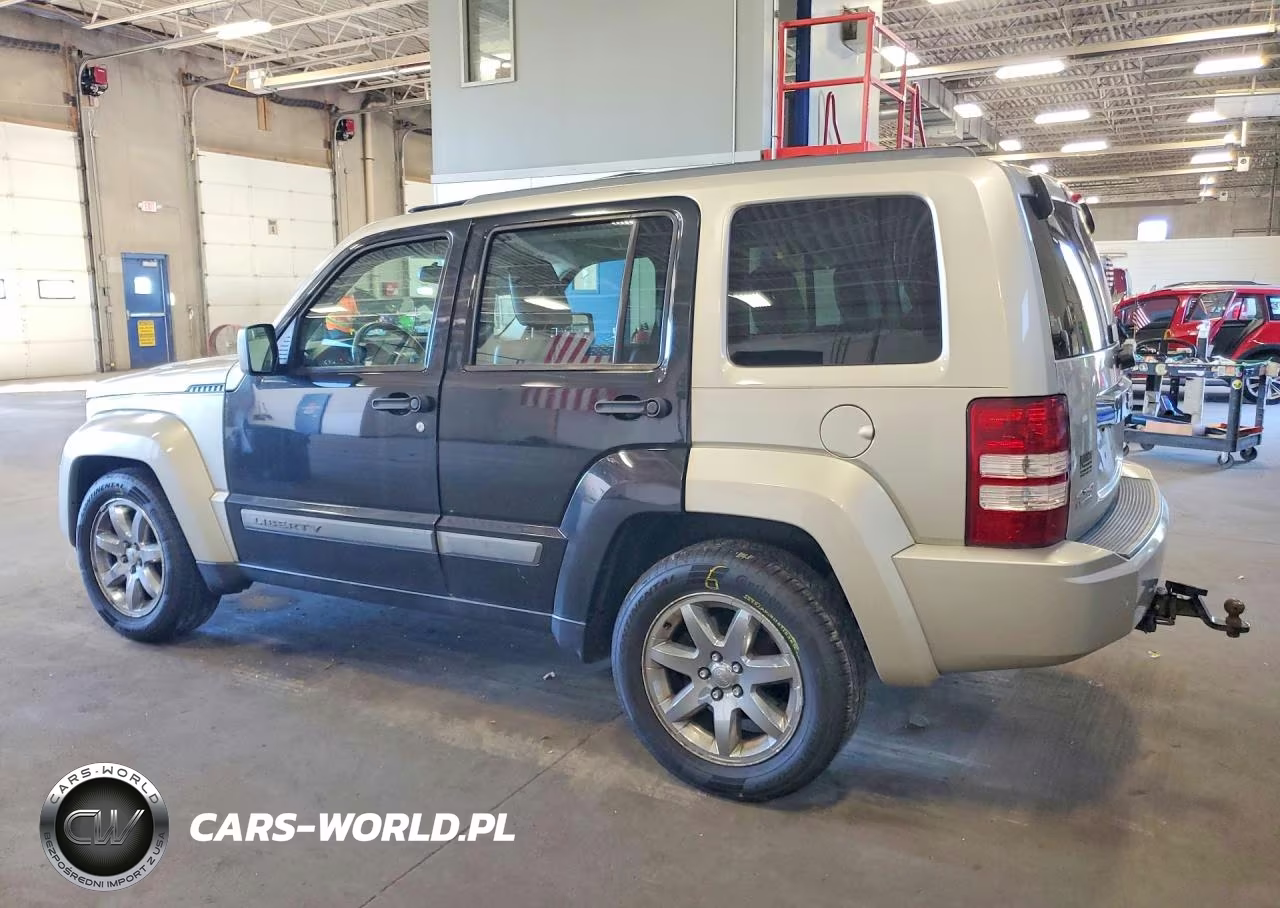2008 Jeep Liberty Limited VIN:1J8GN58K78W172031 - 2