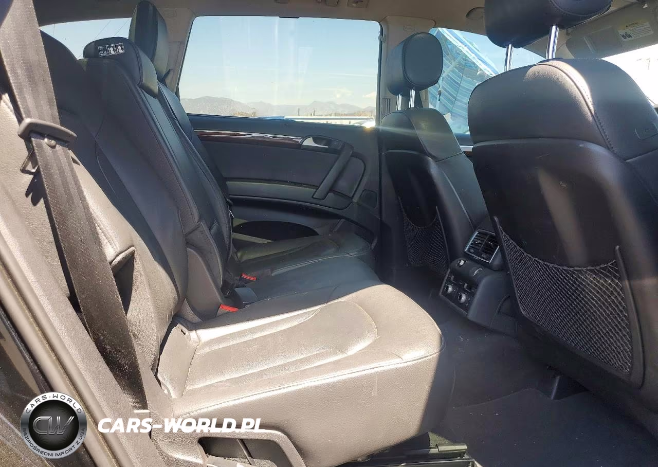 2015 Audi Q7 Premium Plus VIN:WA1LGAFE5FD006597 - 11
