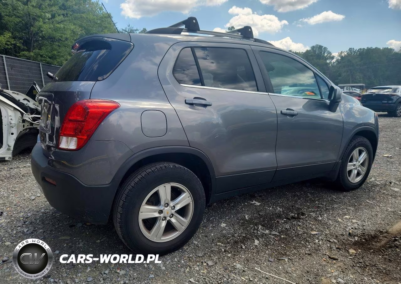 2015 Chevrolet Trax 1Lt VIN:KL7CJRSB0FB106584 - 3