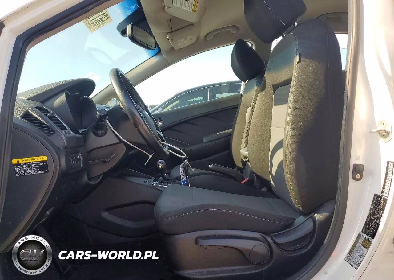 2018 Kia Forte S VIN:3KPFL4A72JE221192 - 7