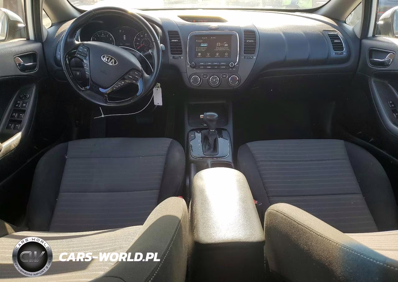2018 Kia Forte S VIN:3KPFL4A72JE221192 - 8