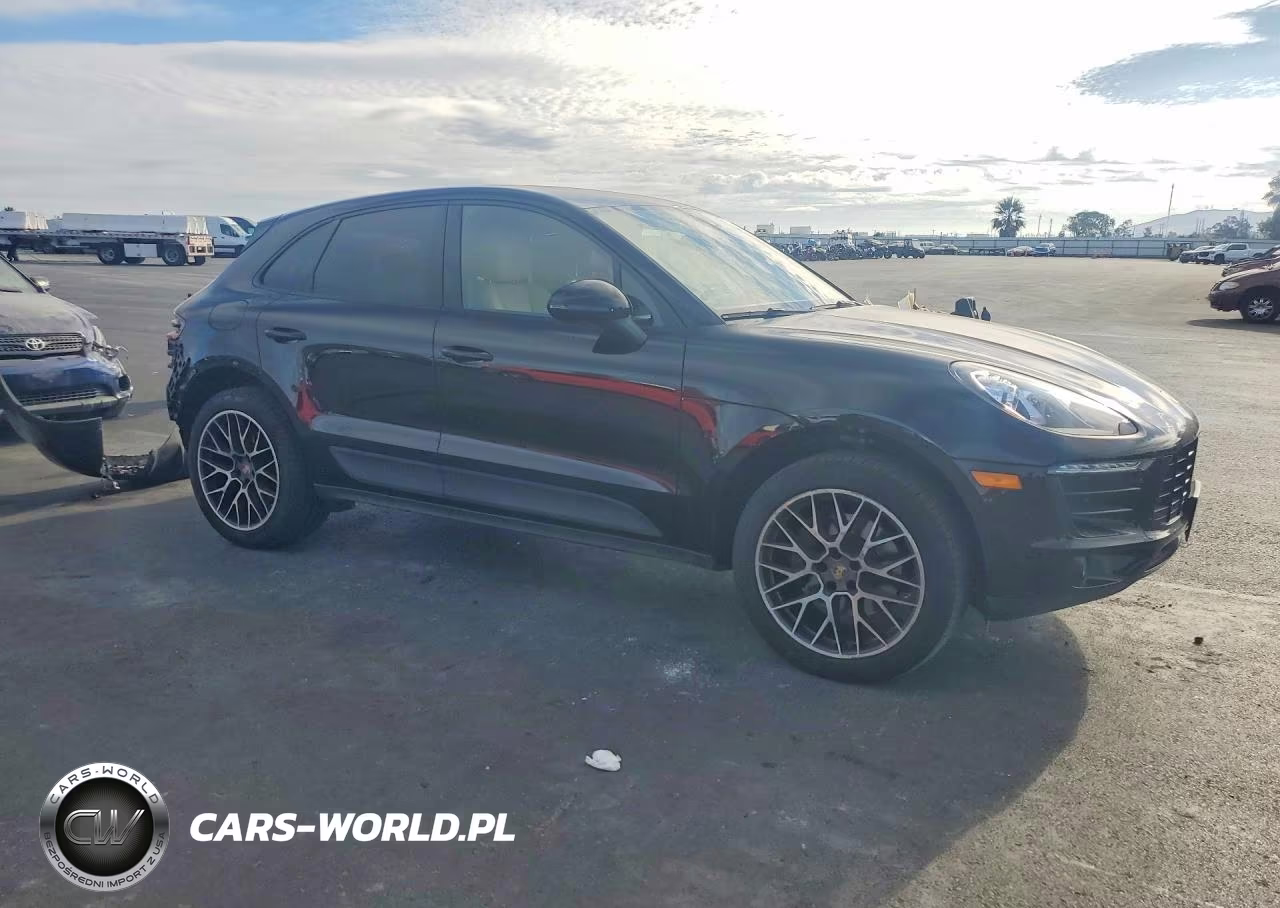 2018 Porsche Macan VIN:WP1AA2A58JLB07111 - 4