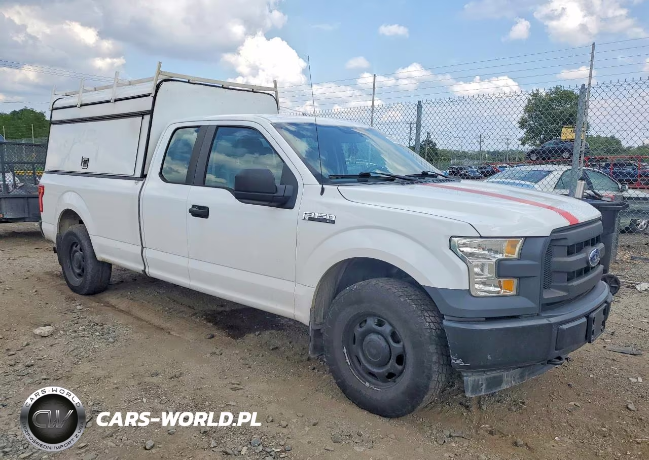 2017 Ford F150 Super Cab VIN:1FTEX1EF1HKC66552 - 4