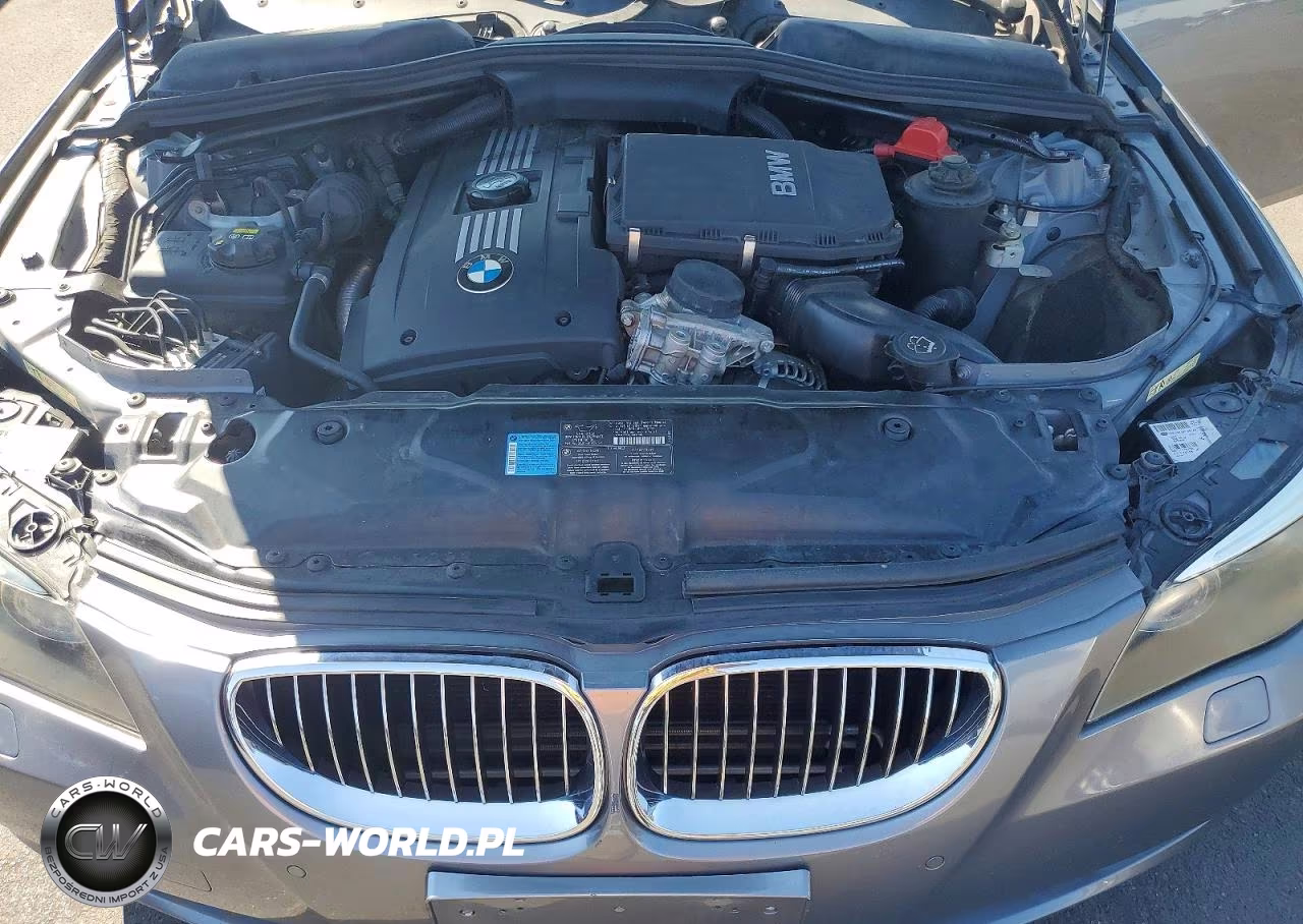2008 BMW 535 Xi VIN:WBAPT73568CX00361 - 11