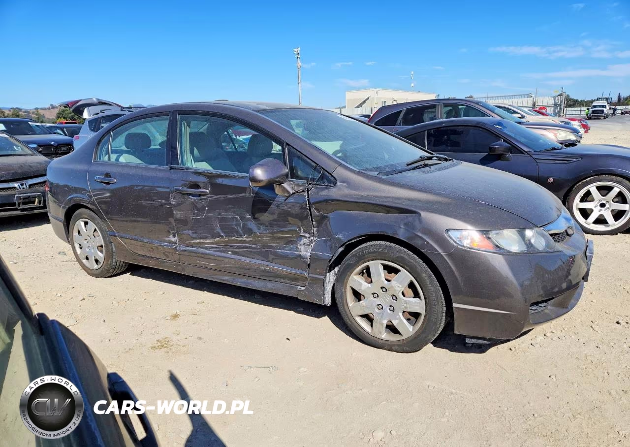 2010 Honda Civic Lx VIN:2HGFA1F51AH557935 - 4