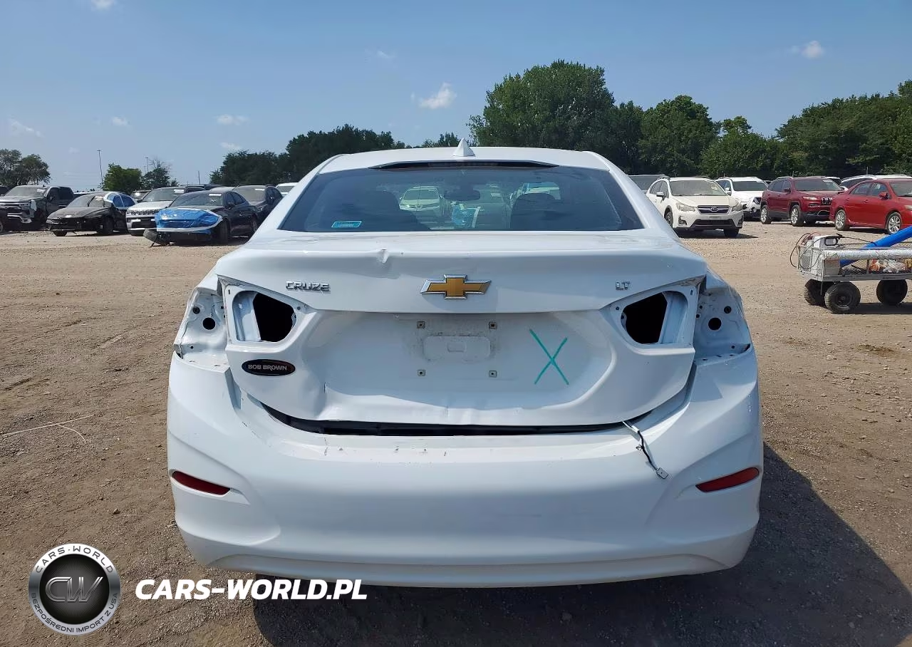 2017 Chevrolet Cruze Lt VIN:1G1BE5SM9H7219607 - 6
