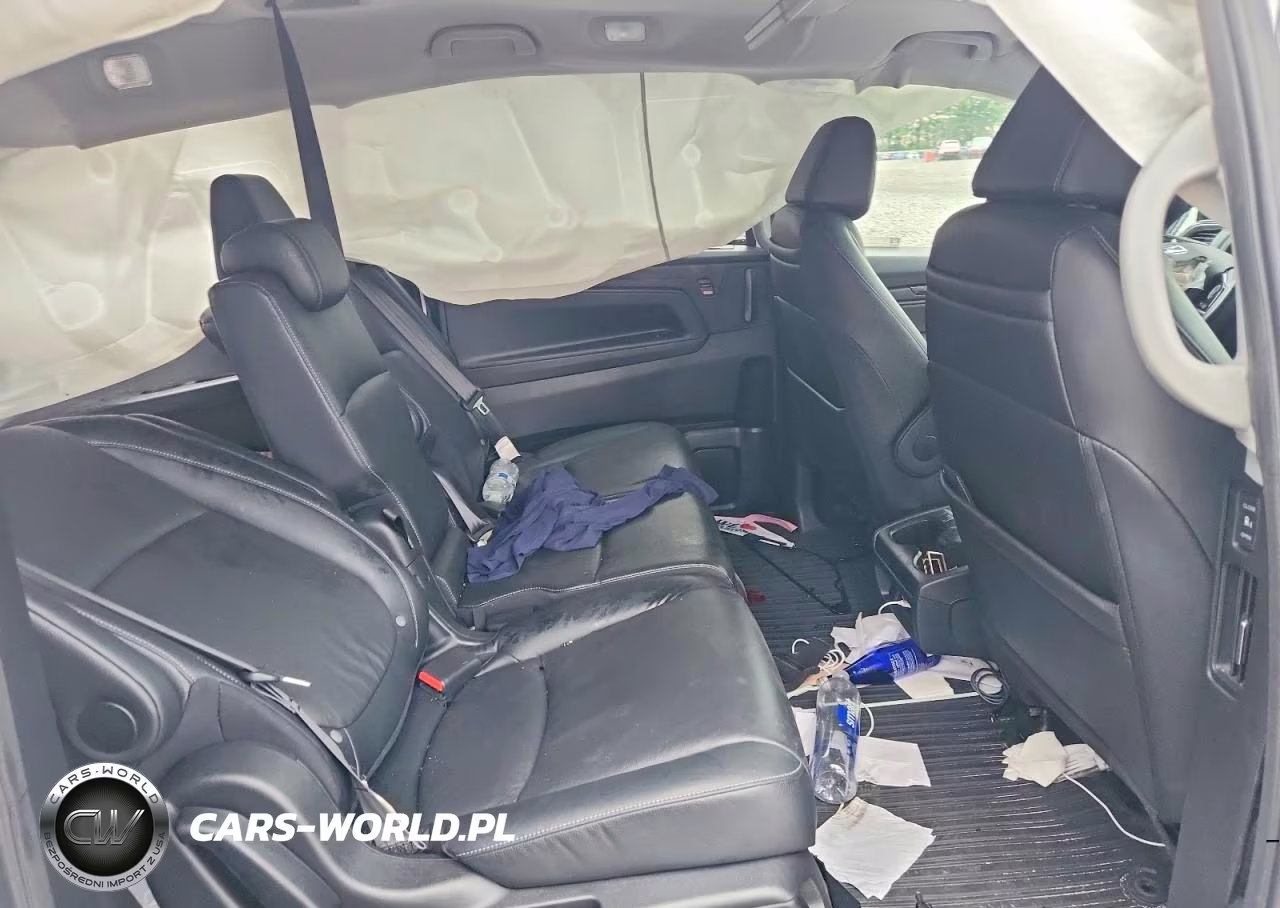 2023 Honda Odyssey Touring VIN:5FNRL6H8XPB006346 - 10