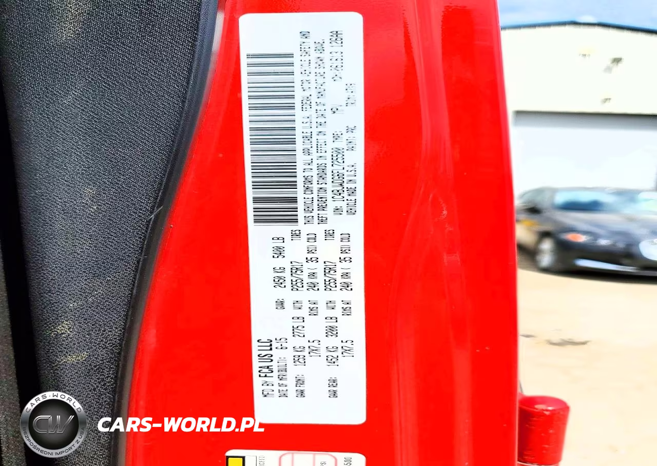 2015 Jeep Wrangler Unlimited Sport VIN:1C4BJWDG6FL725500 - 13