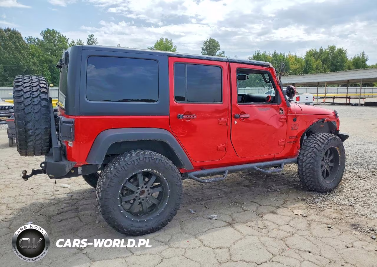 2015 Jeep Wrangler Unlimited Sport VIN:1C4BJWDG6FL725500 - 3