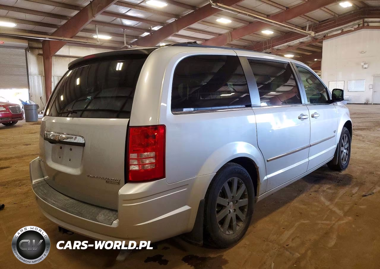2009 Chrysler Town & Country Touring VIN:2A8HR54X69R655191 - 3