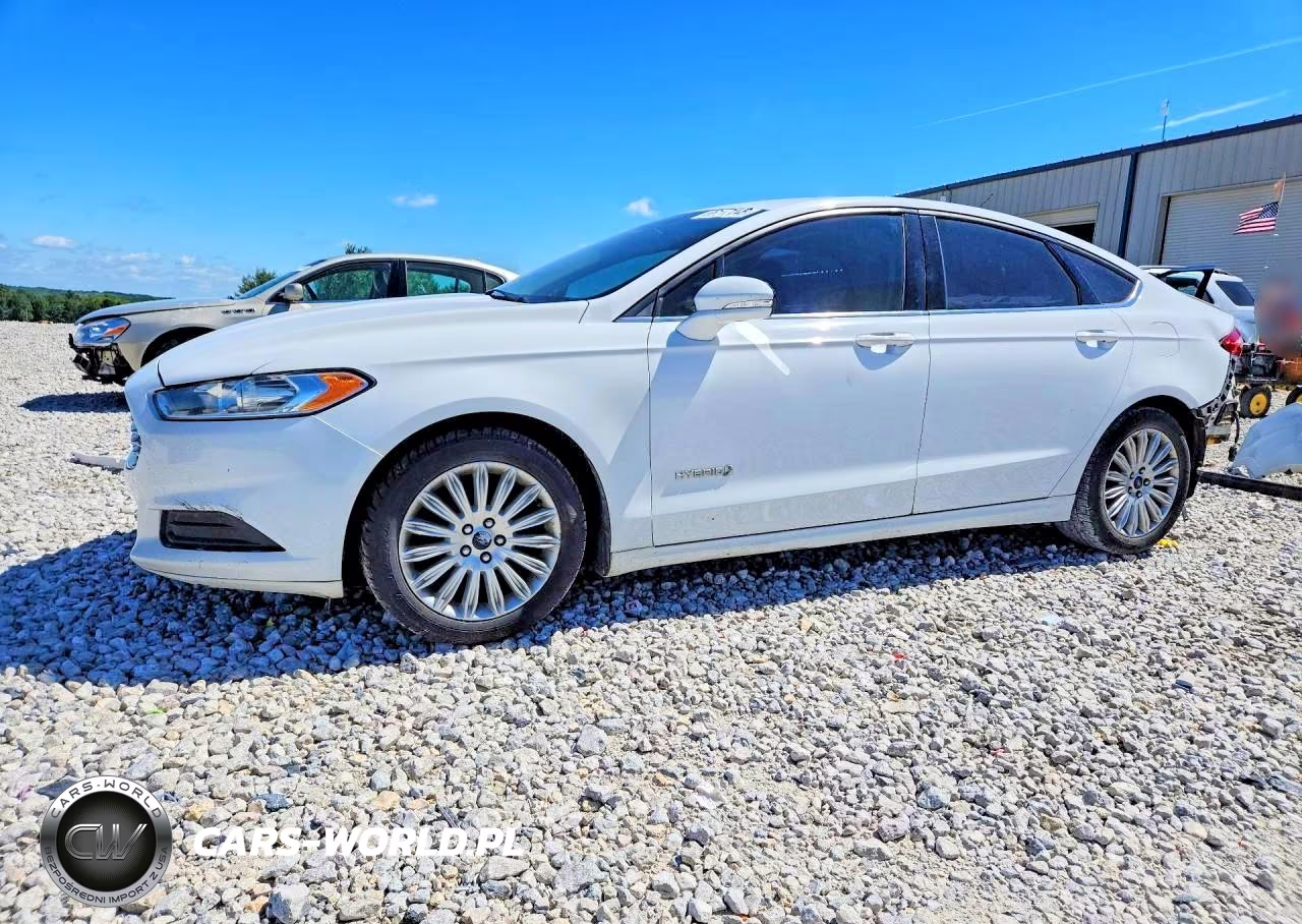 2015 Ford Fusion Se Hybrid VIN:3FA6P0LU4FR163687 - 1