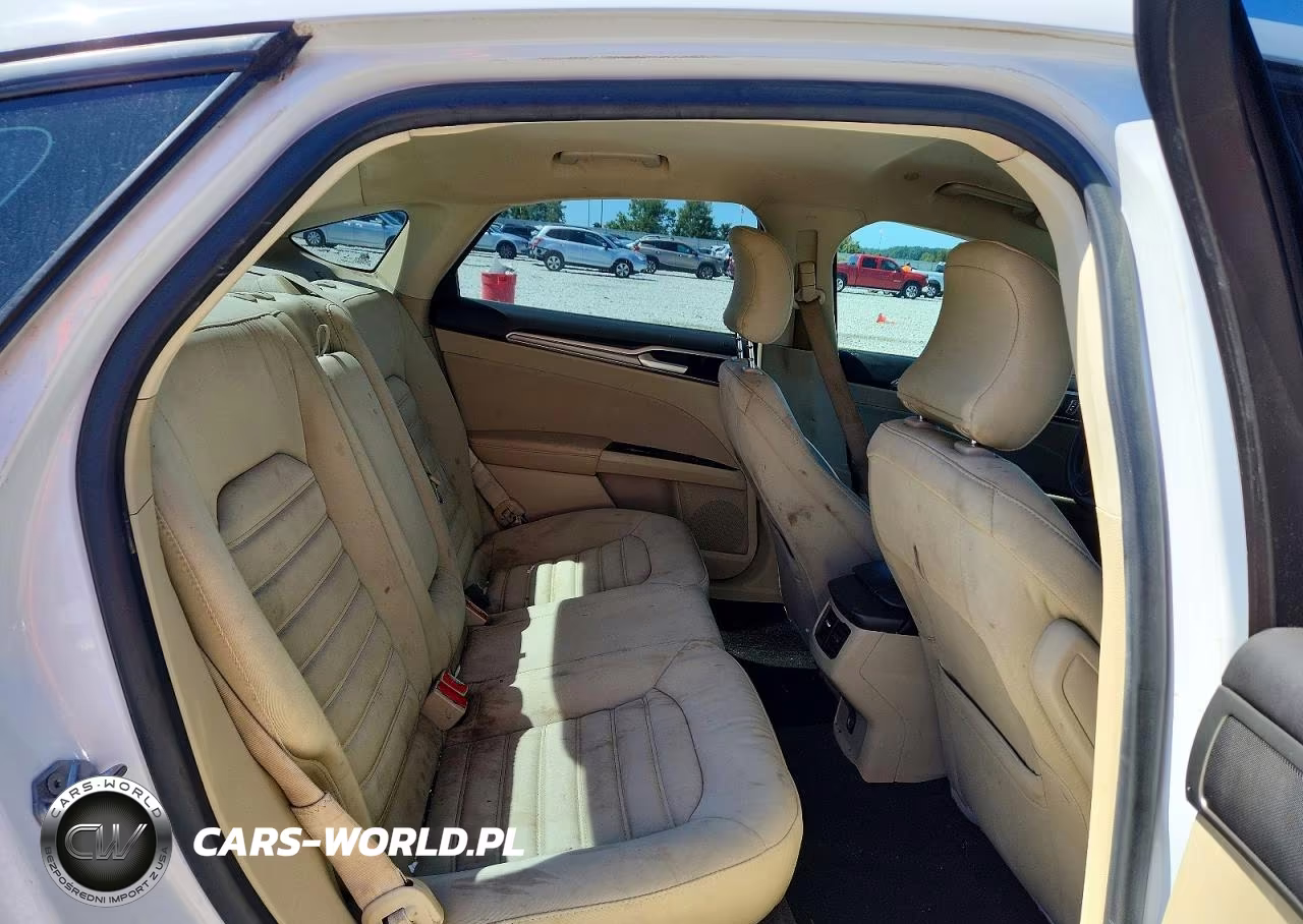 2015 Ford Fusion Se Hybrid VIN:3FA6P0LU4FR163687 - 10