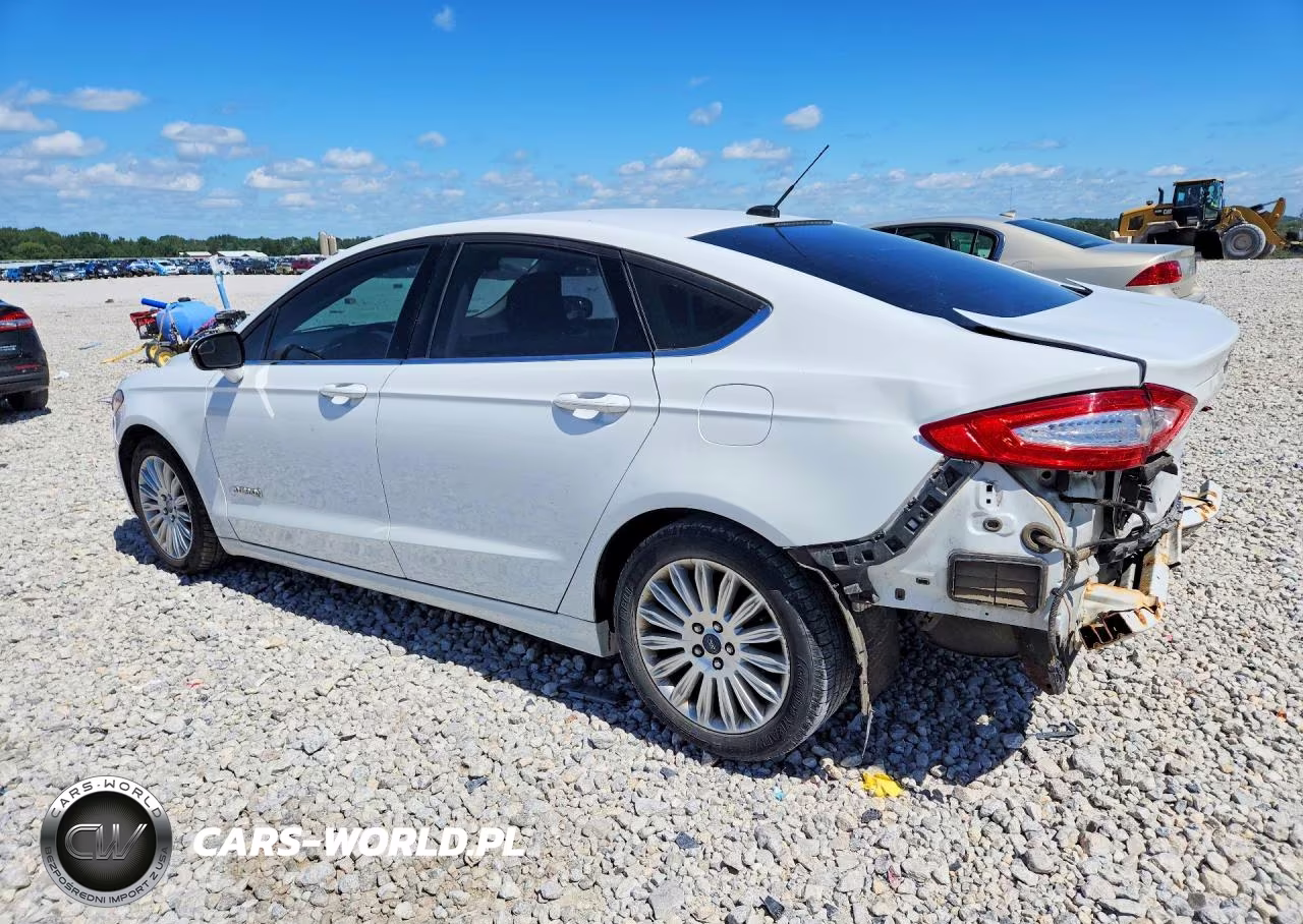 2015 Ford Fusion Se Hybrid VIN:3FA6P0LU4FR163687 - 2