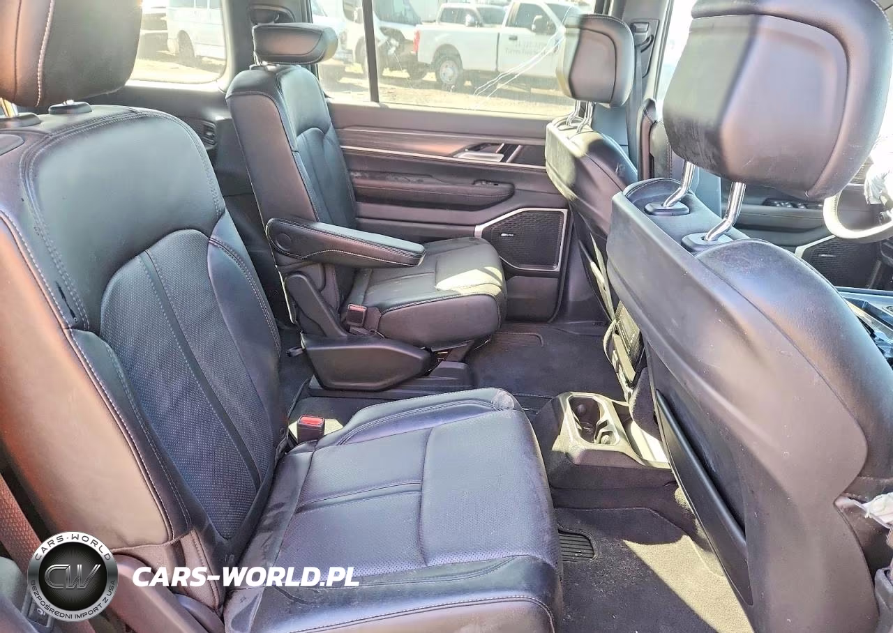 2024 Jeep Wagoneer Series Iii 4X4 VIN:1C4SJVDP7RS170450 - 11
