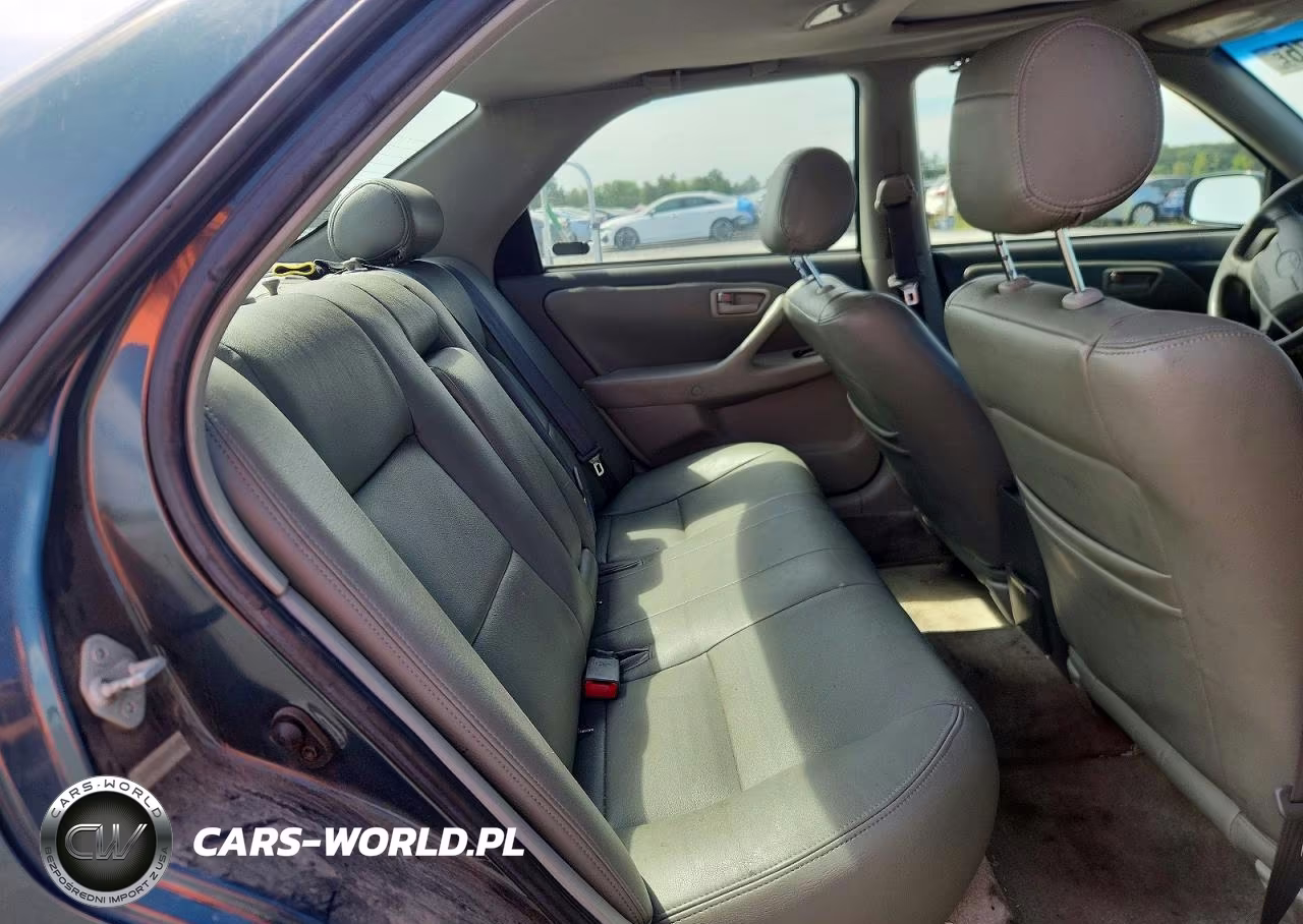 1998 Toyota Camry Le VIN:JT2BG22K8W0217912 - 10
