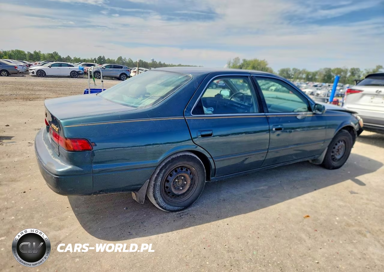 1998 Toyota Camry Le VIN:JT2BG22K8W0217912 - 3