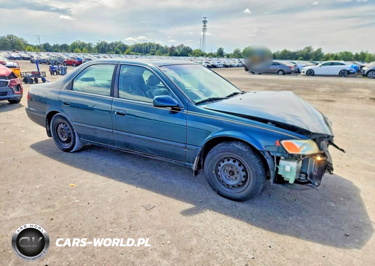 1998 Toyota Camry Le VIN:JT2BG22K8W0217912 - 4