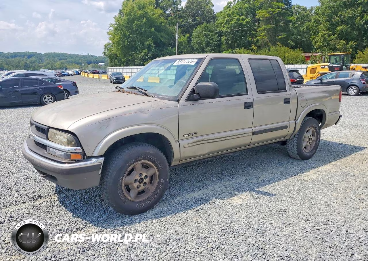 2002 Chevrolet S Truck S10 VIN:1GCDT13W92K174400 - 1