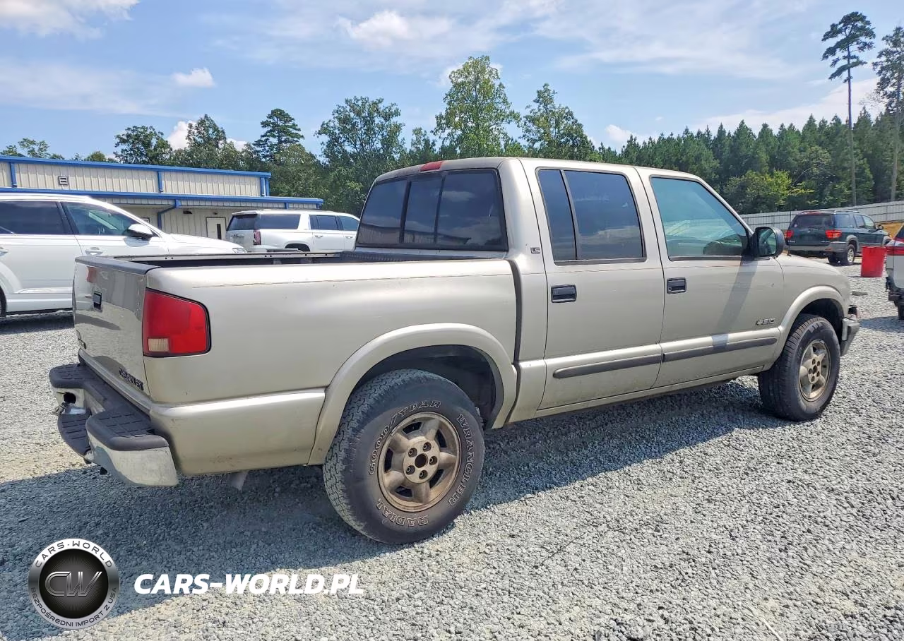 2002 Chevrolet S Truck S10 VIN:1GCDT13W92K174400 - 3