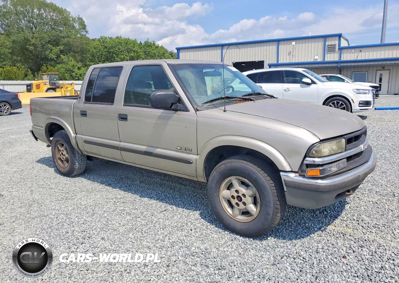 2002 Chevrolet S Truck S10 VIN:1GCDT13W92K174400 - 4