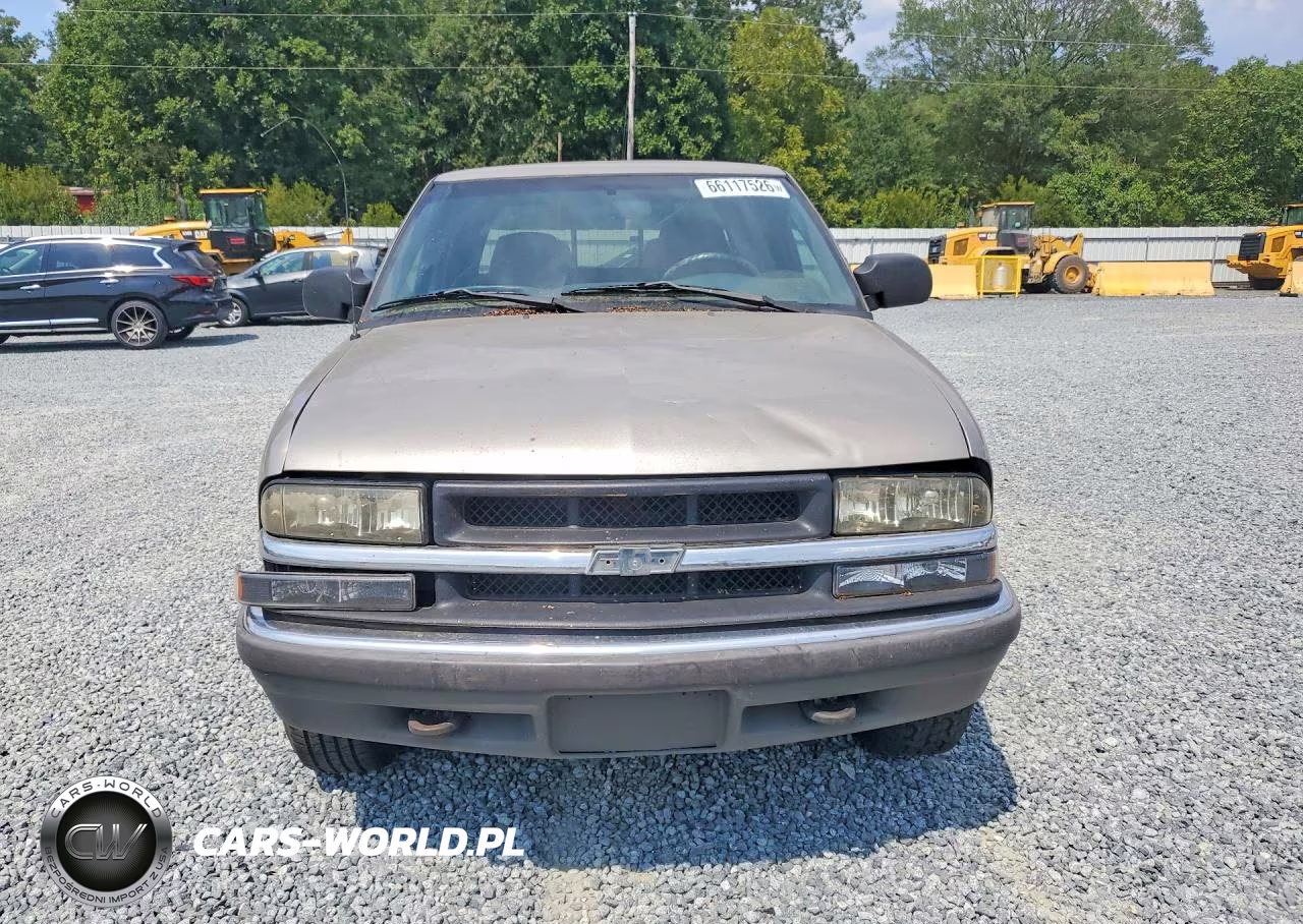2002 Chevrolet S Truck S10 VIN:1GCDT13W92K174400 - 5