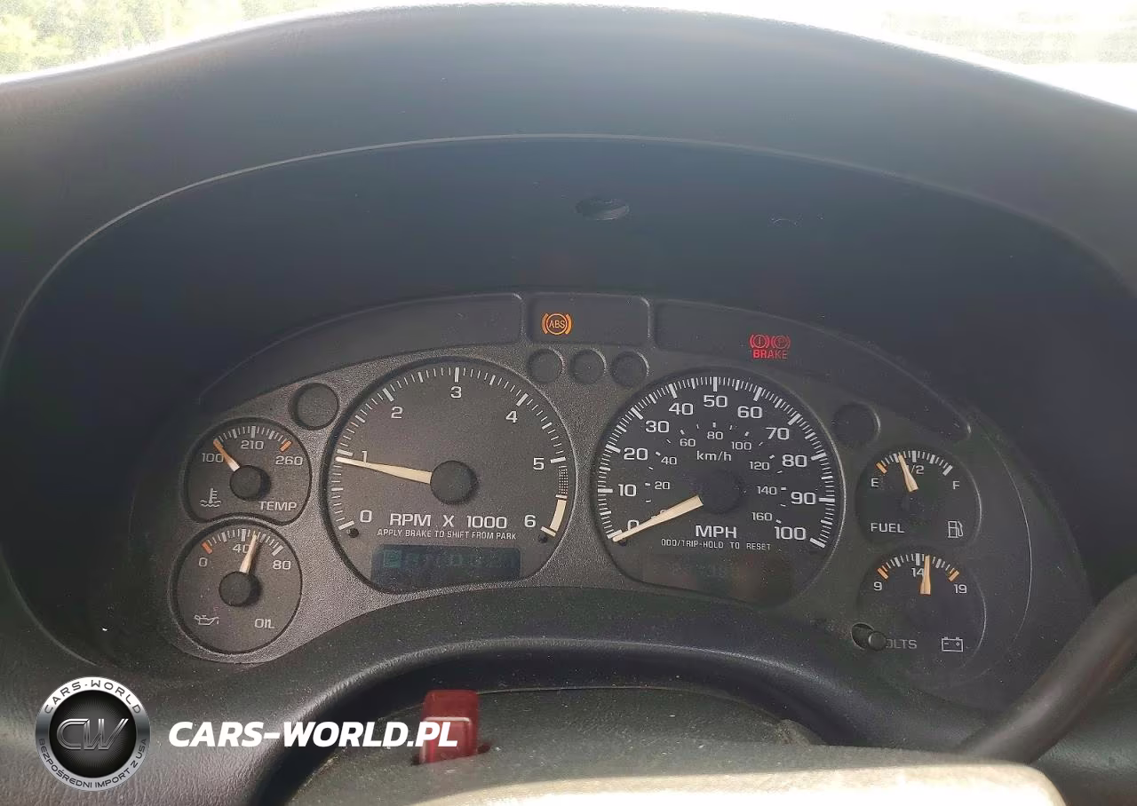 2002 Chevrolet S Truck S10 VIN:1GCDT13W92K174400 - 9