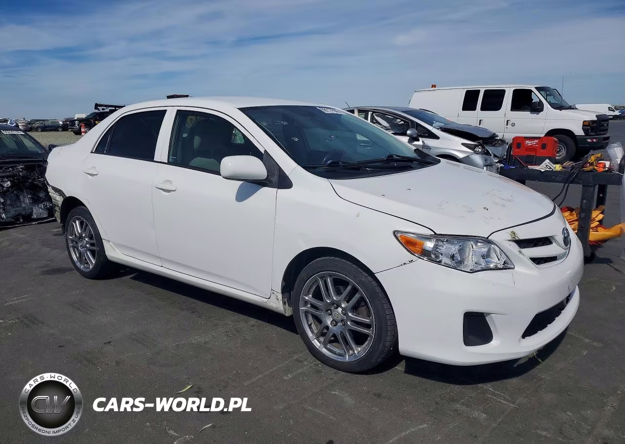 2011 Toyota Corolla Le VIN:JTDBU4EE5B9161838 - 4