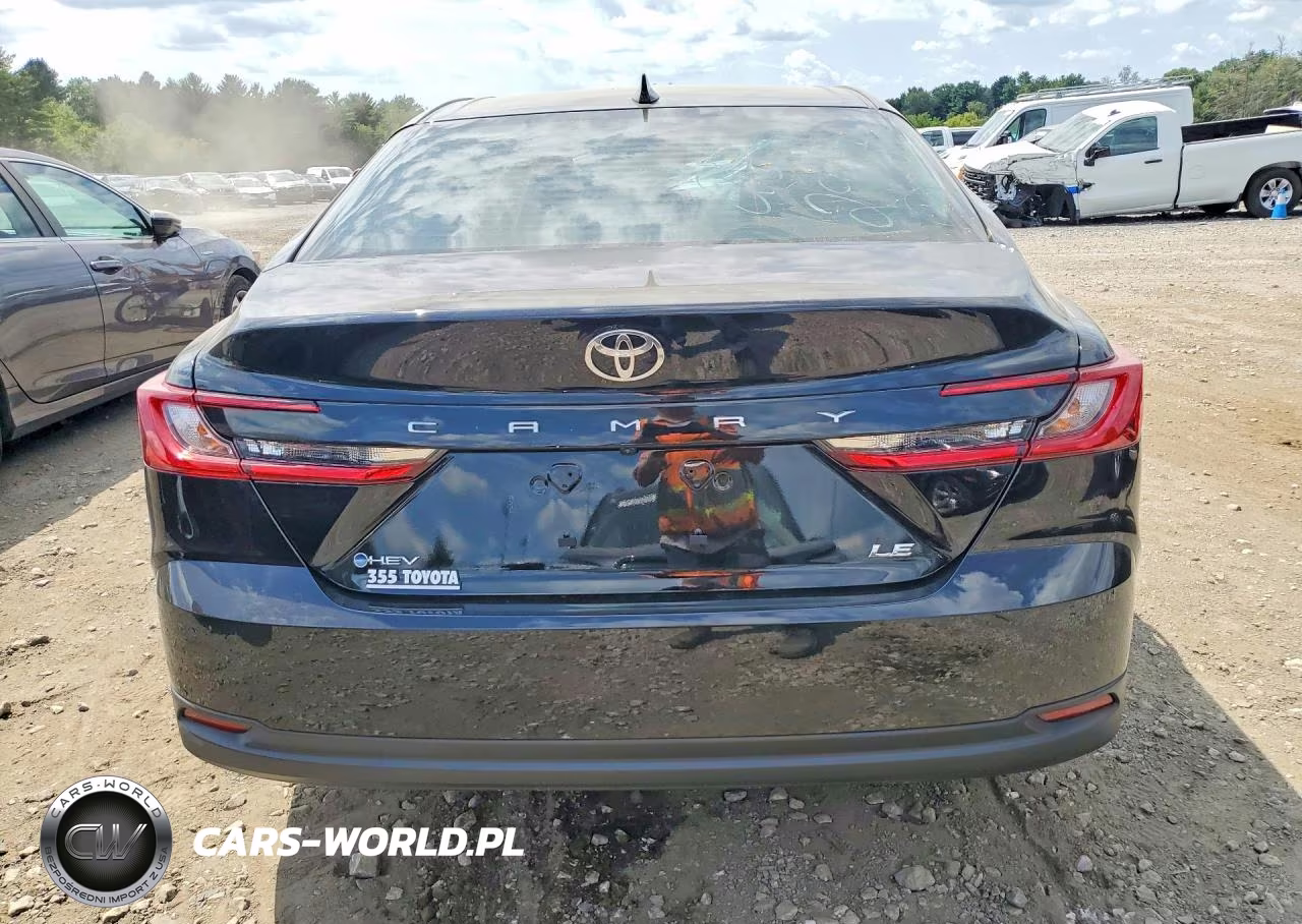 2026 Toyota Camry Le VIN:4T1DAACK3TU756965 - 6