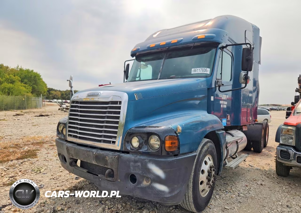 2006 Freightliner Conventional St120