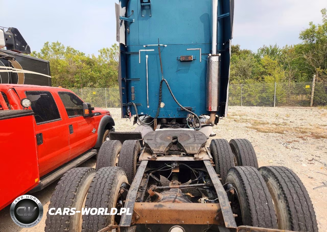 2006 Freightliner Conventional St120 VIN:1FUJBBCK96LV74751 - 14
