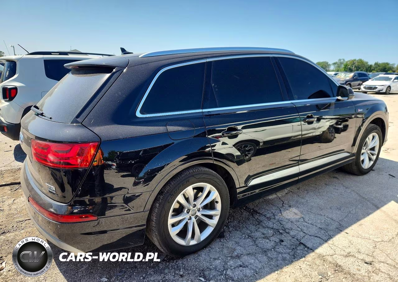 2017 Audi Q7 Premium Plus VIN:WA1LABF7XHD045522 - 3