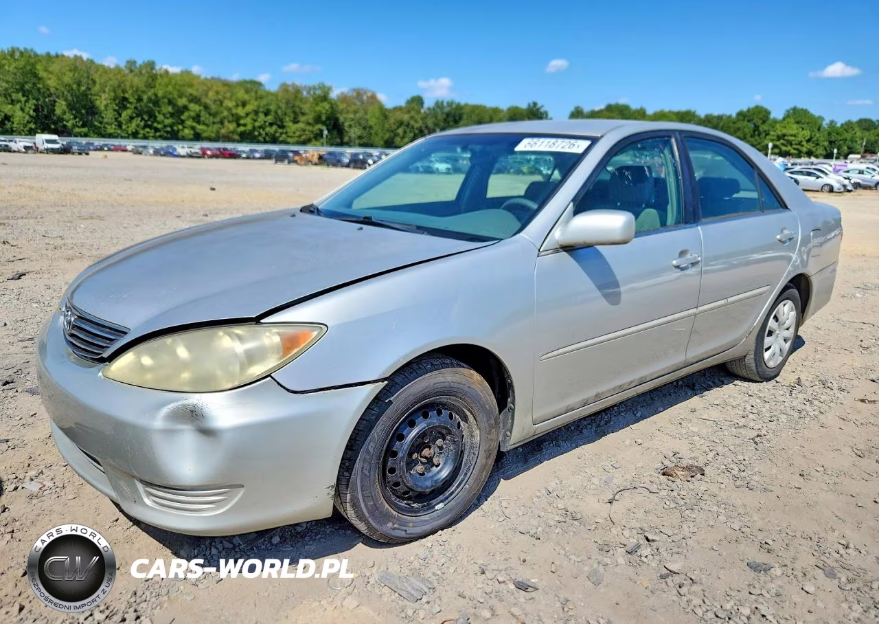 2005 Toyota Camry Le