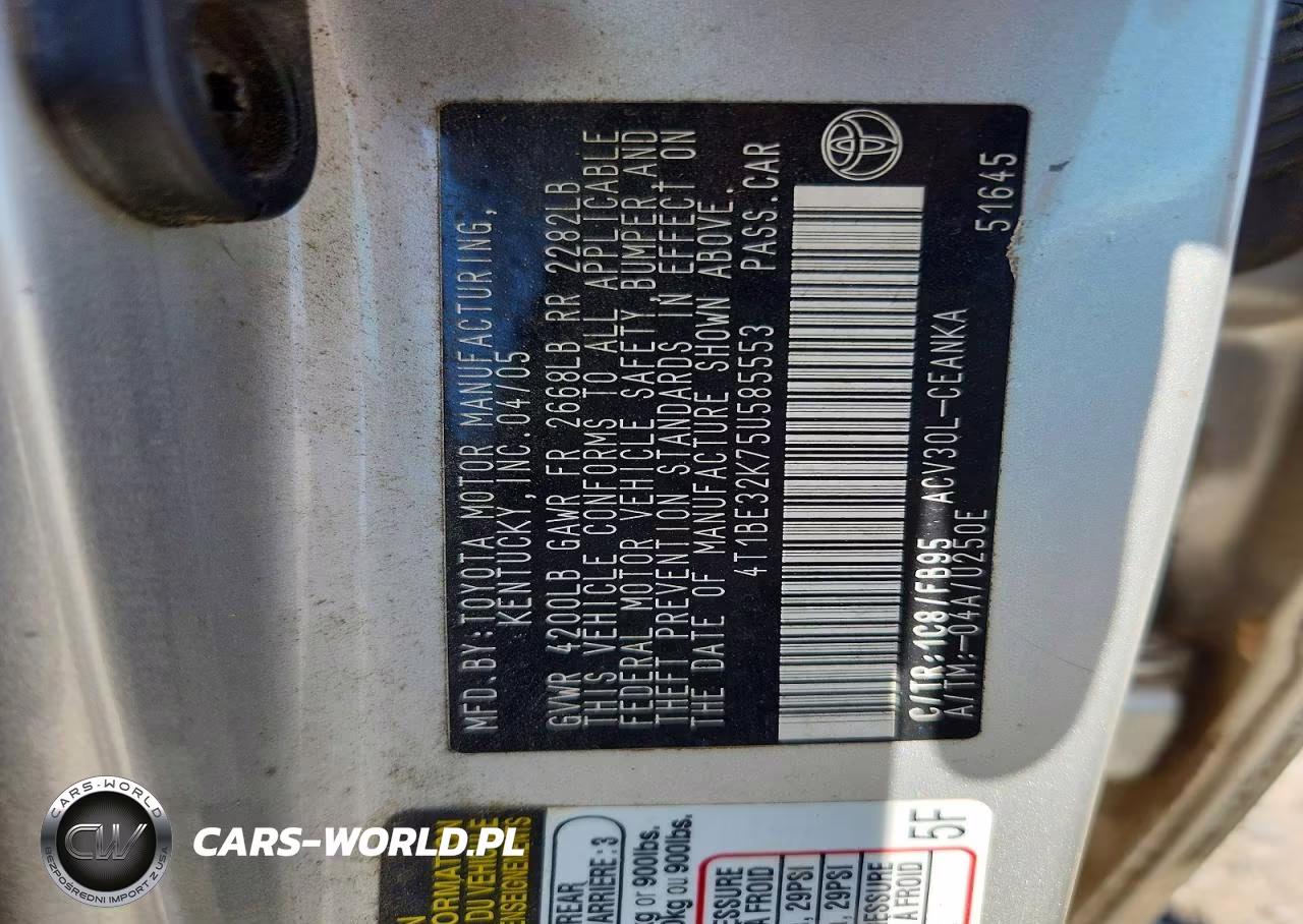 2005 Toyota Camry Le VIN:4T1BE32K75U585553 - 12