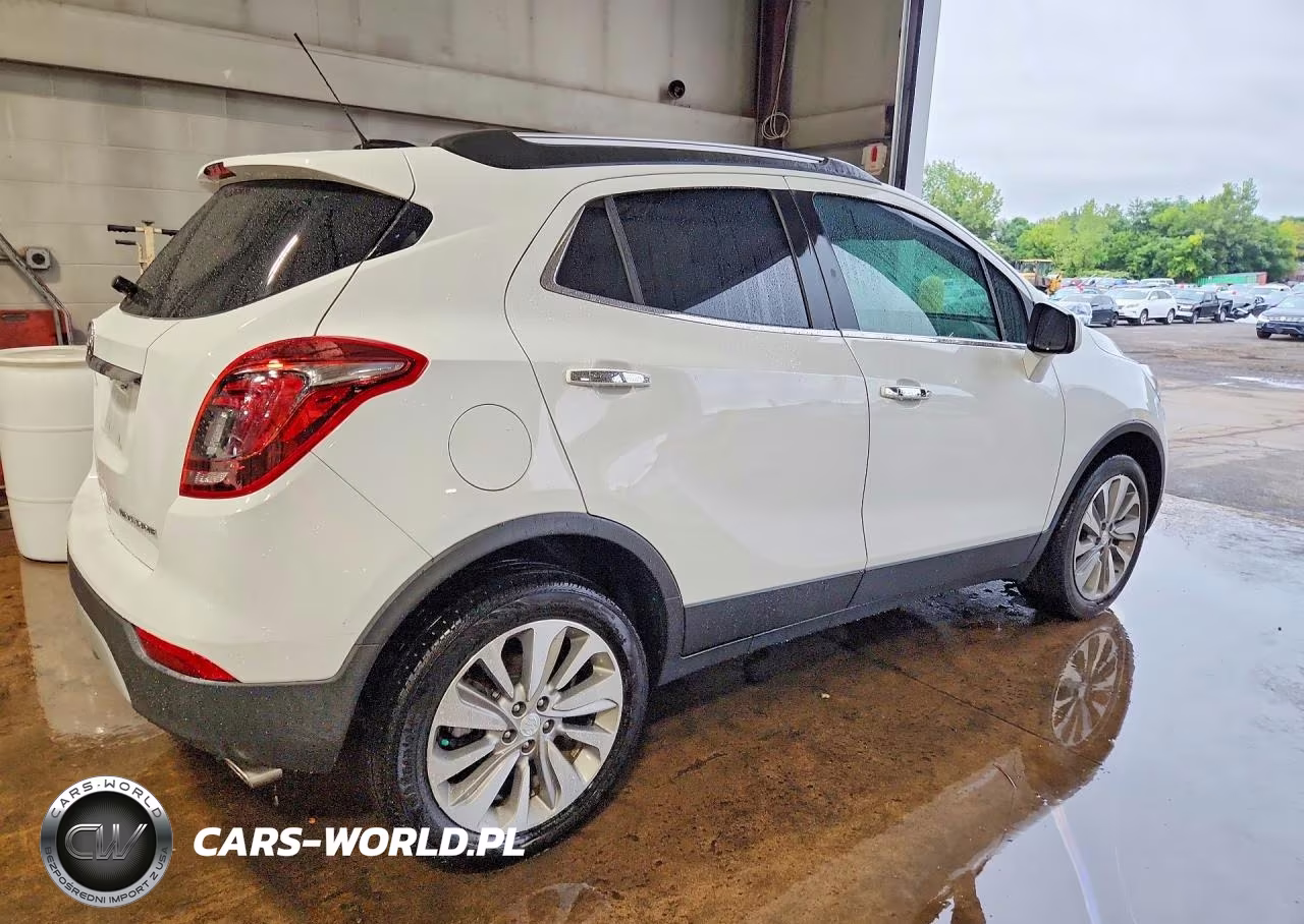 2020 Buick Encore Preferred VIN:KL4CJASB3LB070691 - 3