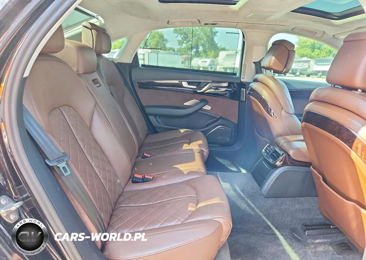 2015 Audi A8 L Quattro VIN:WAU32AFD2FN038698 - 10