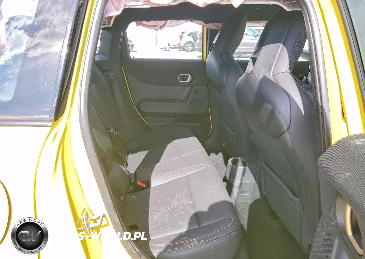 2025 Mini Cooper S VIN:WMW53GD01S2X00520 - 11